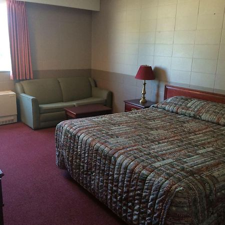 Midtown Motor Inn Bonnyville Ngoại thất bức ảnh